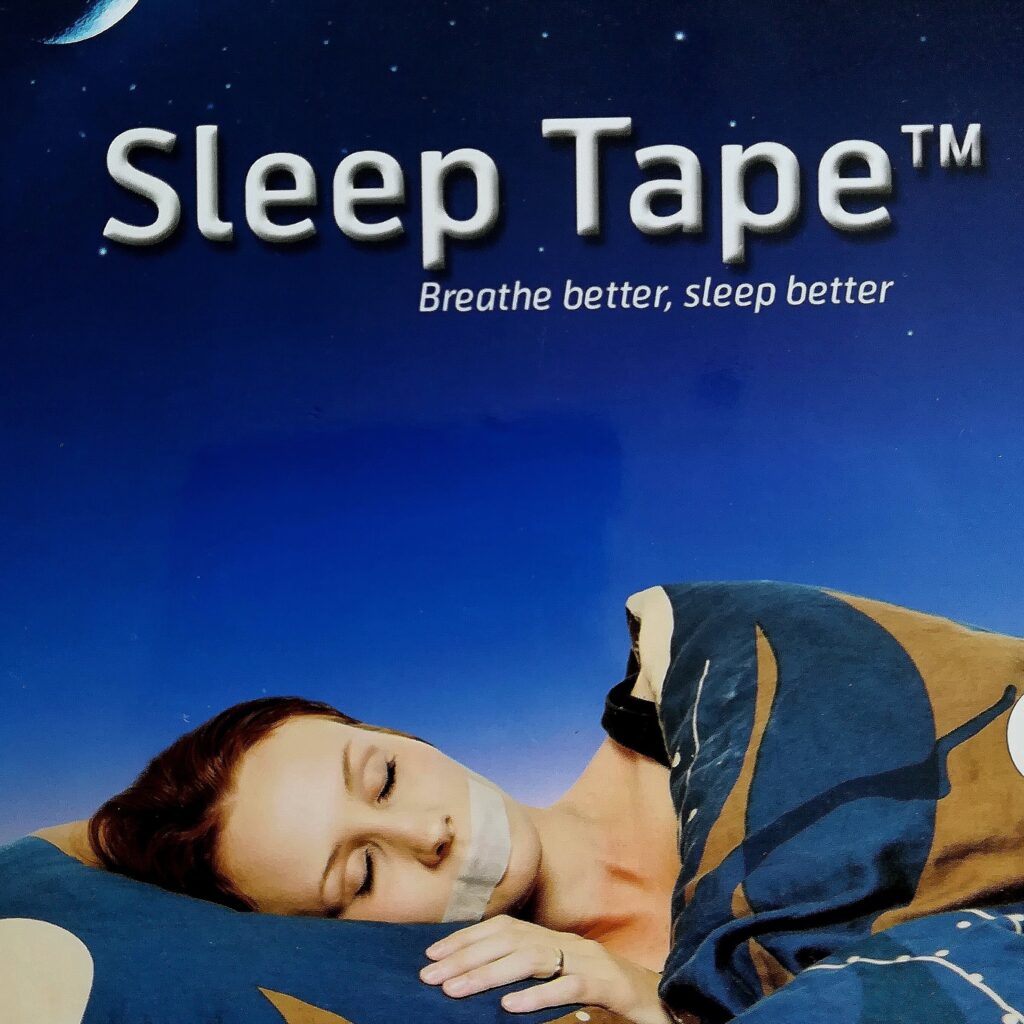 Med sleep tape blir det mindre snorking, dypere søvn